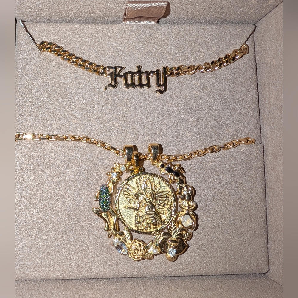Awe Inspired Queen of the Fairies Necklace Set
